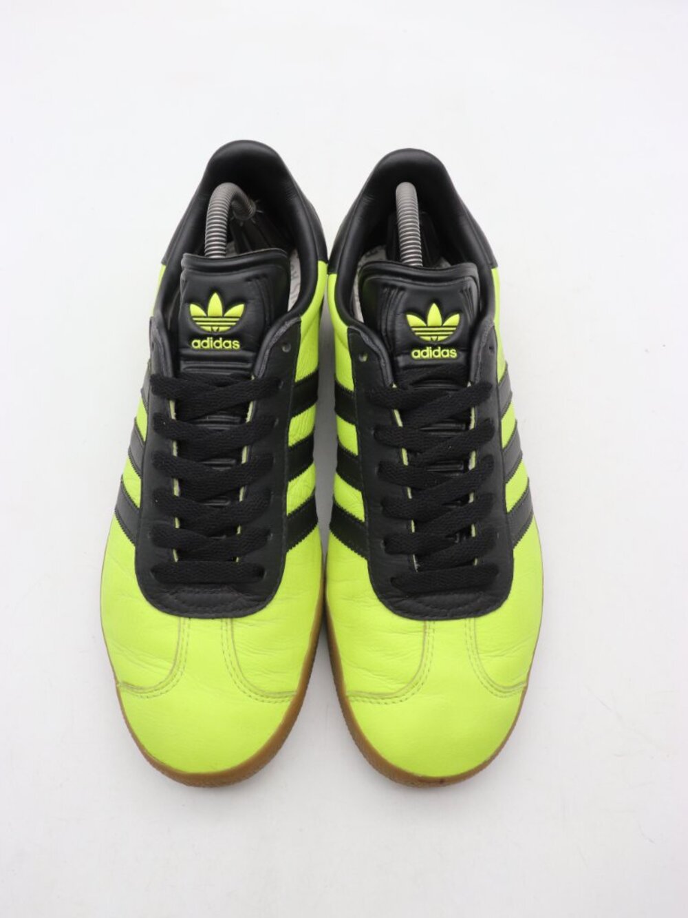 Mi Adidas Gazelle Neon Green Black Men's 9.5 Athletic Sneakers Lace Up BY2985 - Picture 2 of 9